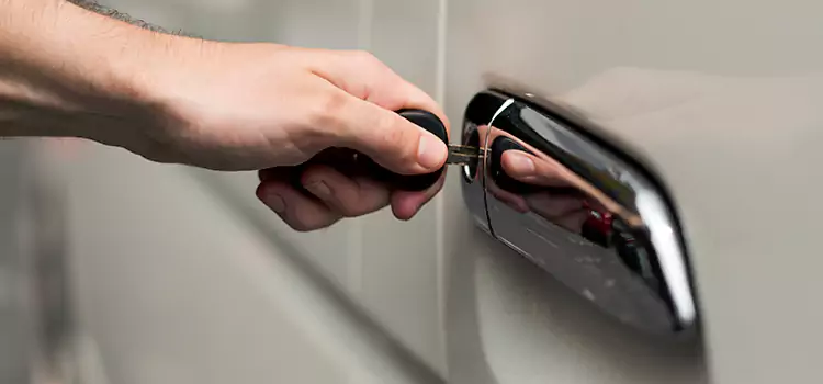 Why Choose Our Auto Locksmith Team in Livonia, MI?