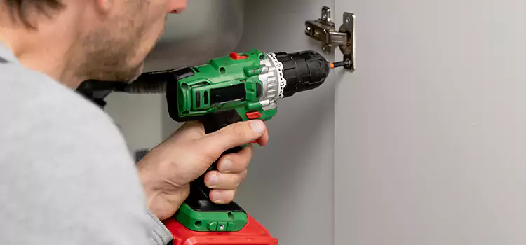 Commercial Door Hinge Repair Livonia