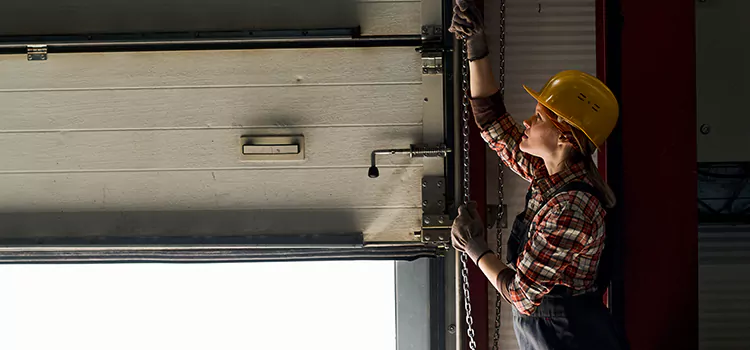 Addressing Common Garage Door Stoppage Issues in Livonia, MI